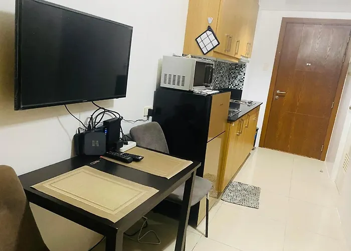 Shell C10 Shorwalk To Mall Of Near Airport *