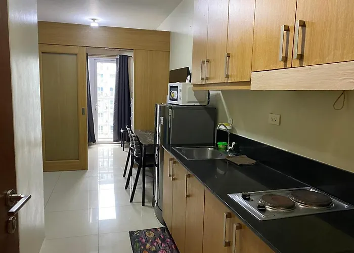 Shell C10 Shorwalk To Mall Of Near Airport *
