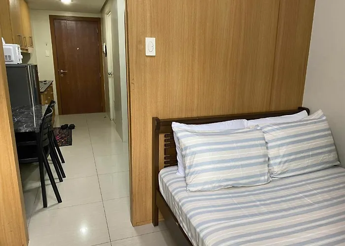 Shell C10 Shorwalk To Mall Of Near Airport * Manila