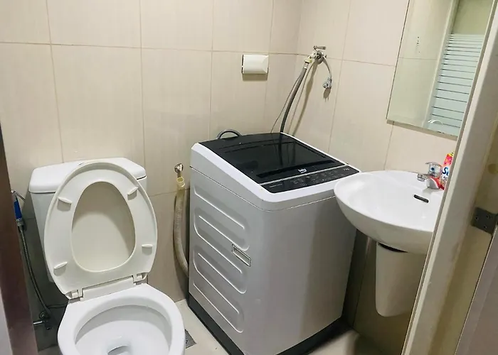 Shell C10 Shorwalk To Mall Of Near Airport * Manila